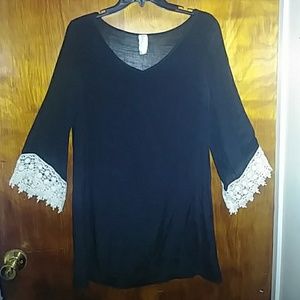 🌸3/$10🌸 Black top